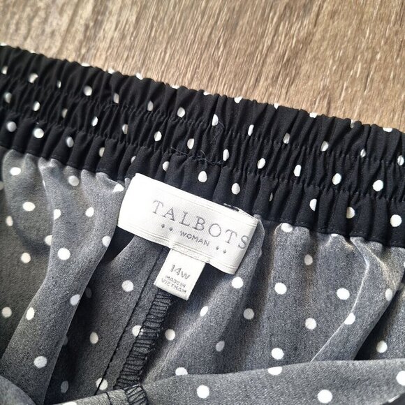 💙 Talbots Polkadot Lightweight Pull On Shorts Elastic Waistband With Pockets - Picture 5 of 8